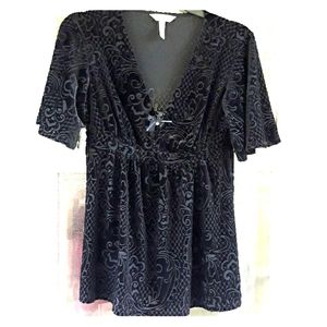 Black Velvet Soma V-Neck Blouse with a Jewel Accent
